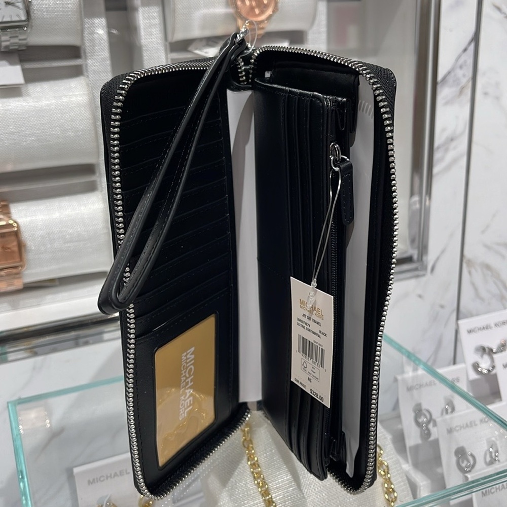 MICHAEL KORS Continental Wristlet Phone Case Wallet 
Black 
NWT - Picture 11 of 16